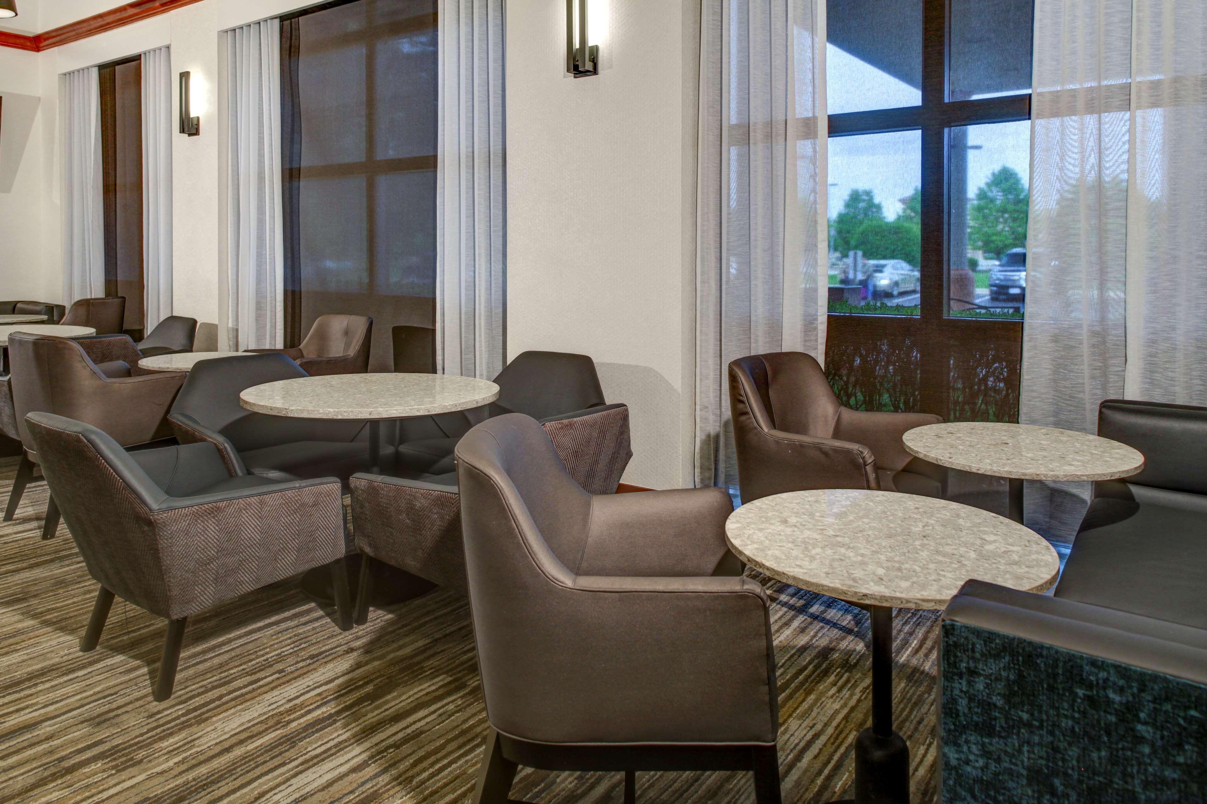 Hyatt Place Pittsburgh Airport - Robinson Mall Robinson Township Eksteriør bilde